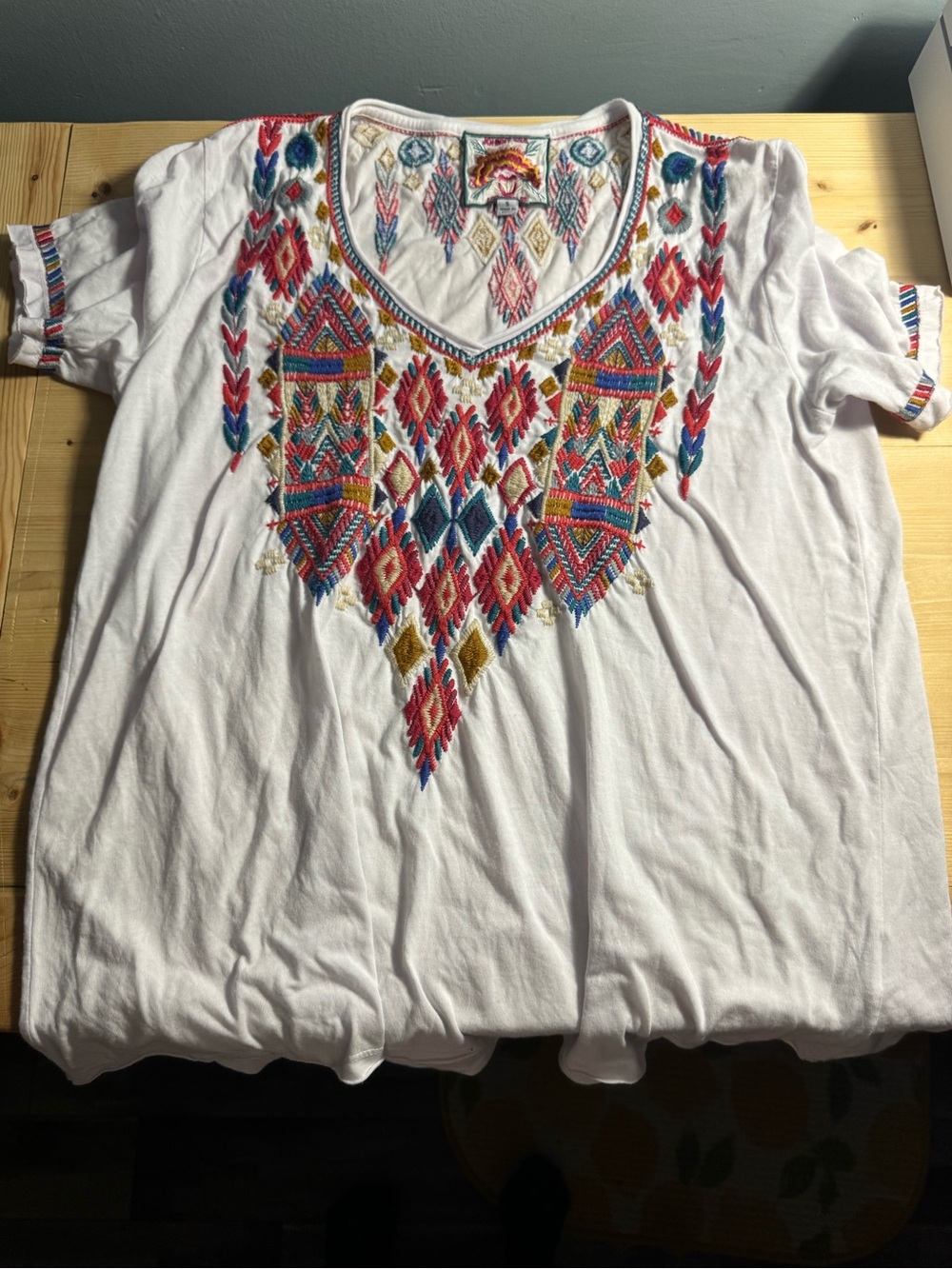 JOHNNY WAS Embroidered V-Neck White Women’s Top with Multicolor Aztec Stitching - Picture 3 of 11
